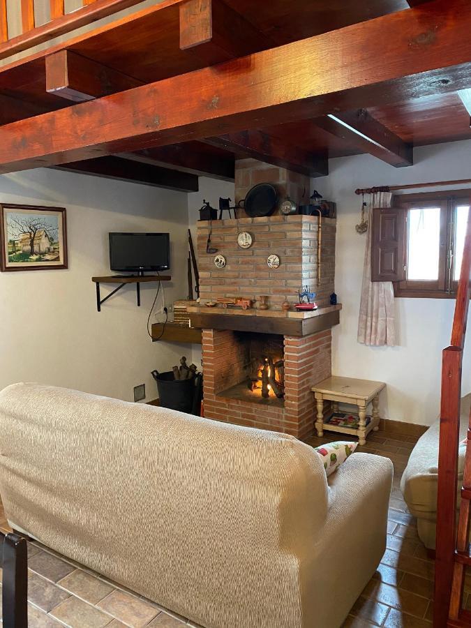 Caseta Les Creus Riumar Exteriér fotografie